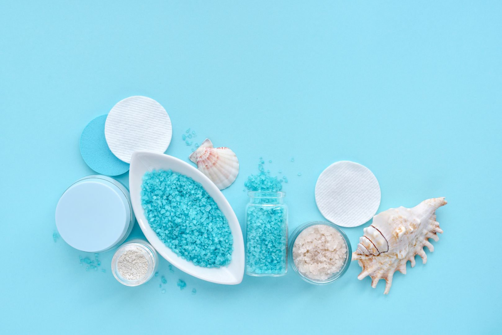 Look the Age You Feel: The Best-Kept Secret for Healthy Hair and Skin - Katie Couric Media